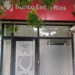 Quejas por el mal servicio del cajero automático del Bersa en Puerto Yeruá
