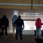 Desarticularon dos “kioscos” en el departamento Colón: cocaína, un arma y cuatro detenidos