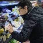 Inflación: se conoce el dato oficial de octubre y se espera que esté cerca del 3%