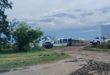 El fuerte temporal dejó sin servicio eléctrico a varias localidades de la provincia