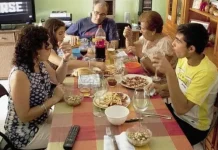 La clase media en crisis: Más de la mitad de los argentinos ya son de clase baja