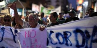 Ausencia de dirigentes políticos en la Marcha contra la reforma laboral en Concordia