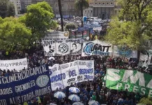 Alertan que el Gobierno evalúa estrategias jurídicas para llevar la apelación al freno a la Reforma Laboral a un fuero “amigo”