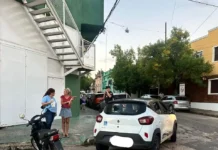 Motociclista resultó lesionado tras chocar contra un automóvil