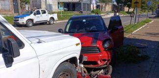 Ebrio al volante de un auto de alta gama, chocó a un motociclista: le retuvieron el vehículo y la licencia de conducir