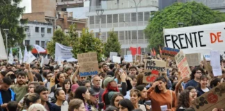 La defensa de la universidad pública vuelve a las calles en todo el país: Entre Ríos se moviliza en cuatro ciudades