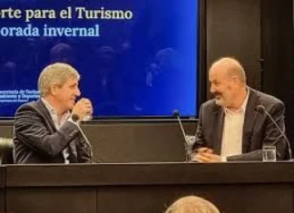 Denunciaron a Adorni, Caputo y Sturzenegger por presunto fraude por 400.000 millones de pesos contra Vialidad Nacional