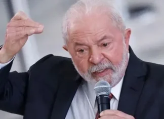 Lula da Silva respaldó al gobierno boliviano y enviará ayuda humanitaria por la crisis social