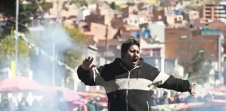 Se abre una vía de pacificación en Bolivia: obreros y campesinos piden al Gobierno una ronda de negociación