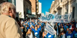 Caja de Jubilaciones: Una masiva movilización acompañó la presentación de UPCN ante los senadores