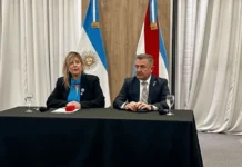 La ministra de Seguridad de la Nación anunció el nuevo «Plan Paraná» y destacó la baja histórica de homicidios