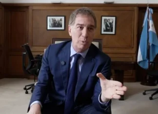 Santilli: “Hablé con Mauricio Macri, pero el liderazgo hoy es claramente de Javier Milei y me gustaría que sea reelecto”