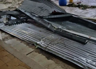 Una de las escuelas afectadas por la tormenta tuvo consecuencias en el 60% de su edificio