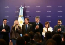 Vuelven las colectoras: el Gobierno negocia con los gobernadores para suspender las PASO