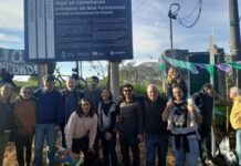 Organizaciones de DDHH reinstalaron el cartel de señalización del Sitio de Memoria en el Regimiento de Concordia