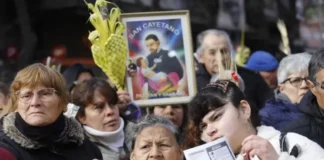 San Cayetano: organizaciones sociales y sindicatos vuelven a marchar por “Paz, Pan, Tierra, Techo y Trabajo”