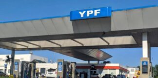 YPF se sumó al aumento de los combustibles en todo el país