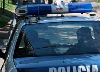 Sospechó que le faltaba dinero, puso cámaras y descubrió a su empleada robando