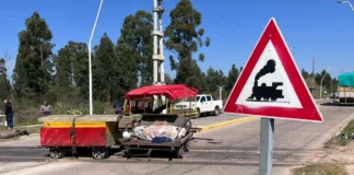 Un camión que salía de Concordia chocó contra una zorra y ocho ferroviarios fueron trasladados al Masvernat