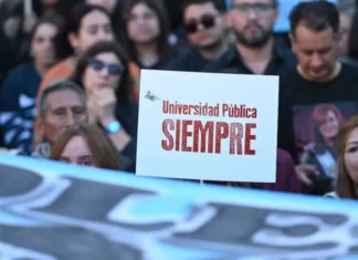Sin clases en la UNER por paro de trabajadores nodocentes