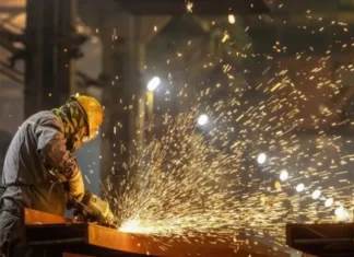 La actividad económica se desplomó casi 3% mensual en julio, el peor registro desde la pandemia