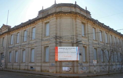 escuela-Velez-Sarsfield-499x374