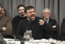 Grabois insultó a los libertarios y Zapata dio por terminado el plenario en medio de un escándalo