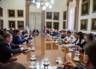En reunión de gabinete Frigerio trató una agenda centrada en salud mental y prevención climática