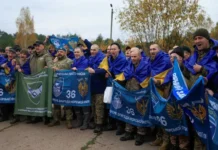 Ucrania celebró la liberación de 270 prisioneros de guerra que estaban en cautiverio ruso