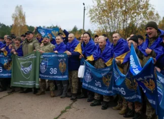 Ucrania celebró la liberación de 270 prisioneros de guerra que estaban en cautiverio ruso